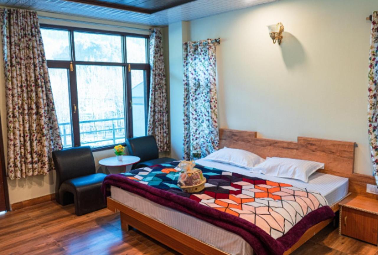 Him Taj By Stayapart Manali  Ngoại thất bức ảnh